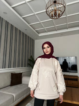 Çiçek Aksesuarlı Scuba Sweat-Bej