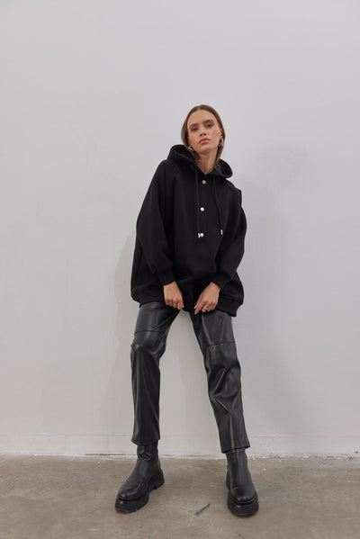 Yakası Çıtçıtlı Sweat