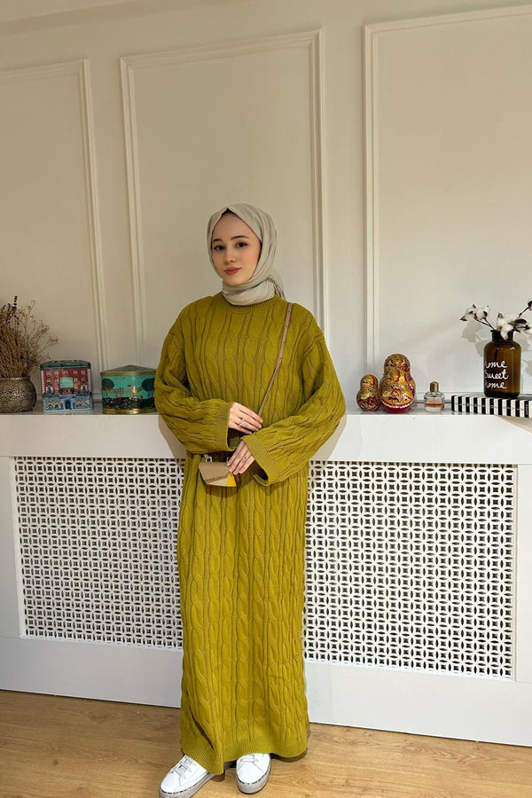 Saç Örgülü Triko Elbise