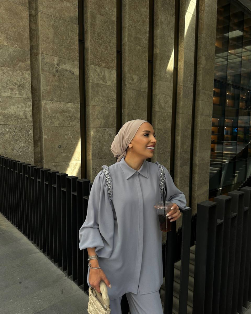 Omzu Taş Detaylı Takım