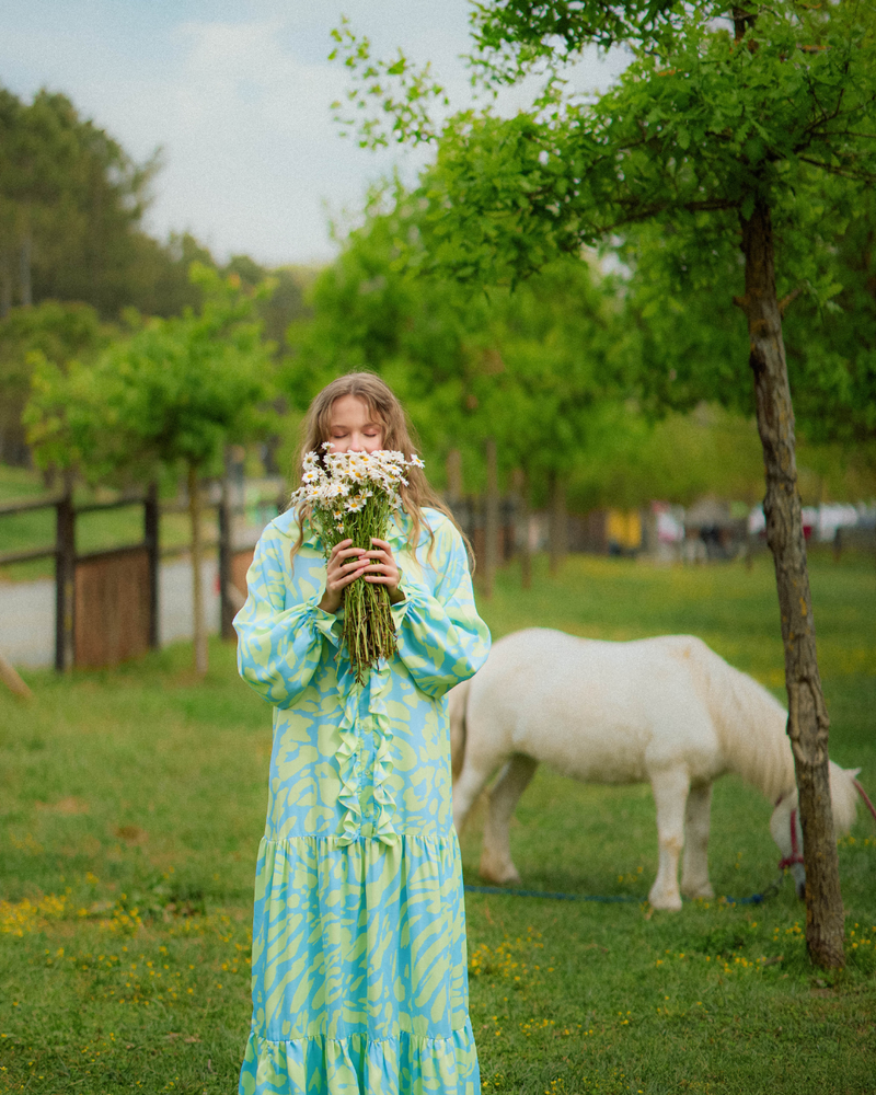 Patı Volanlı Elbise