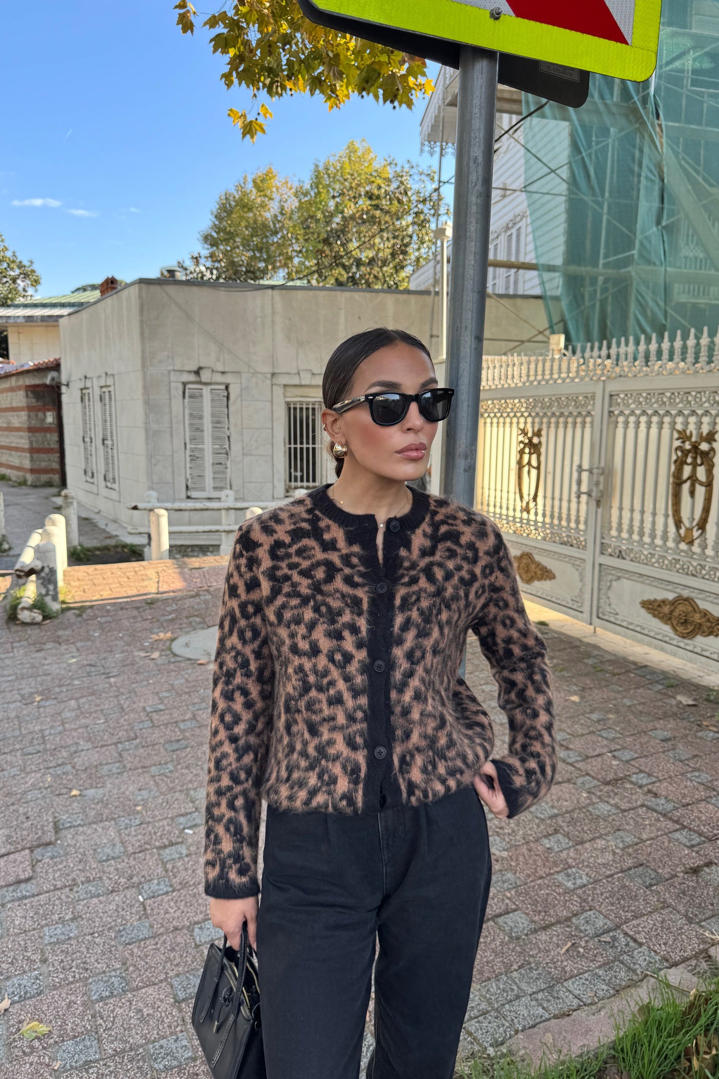 Leoparlı Hırka